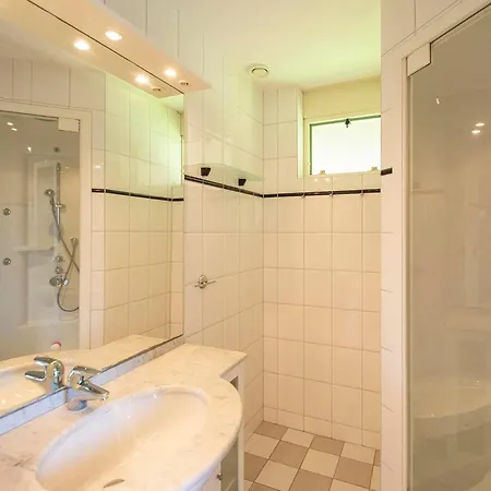 Callantsogervaart 3-8 Near *