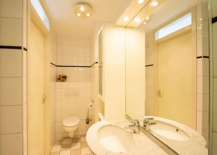 Callantsogervaart 3-8 Near