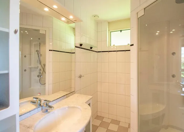 Callantsogervaart 3-8 Near *